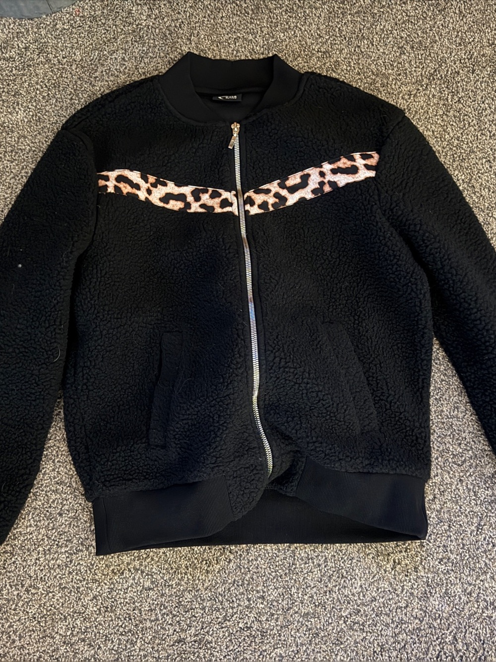 NWOT Zyia women’s small fleece jacket
